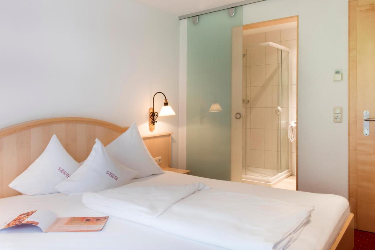 Hotel ซิลเบอร์ทาล ภายนอก รูปภาพ